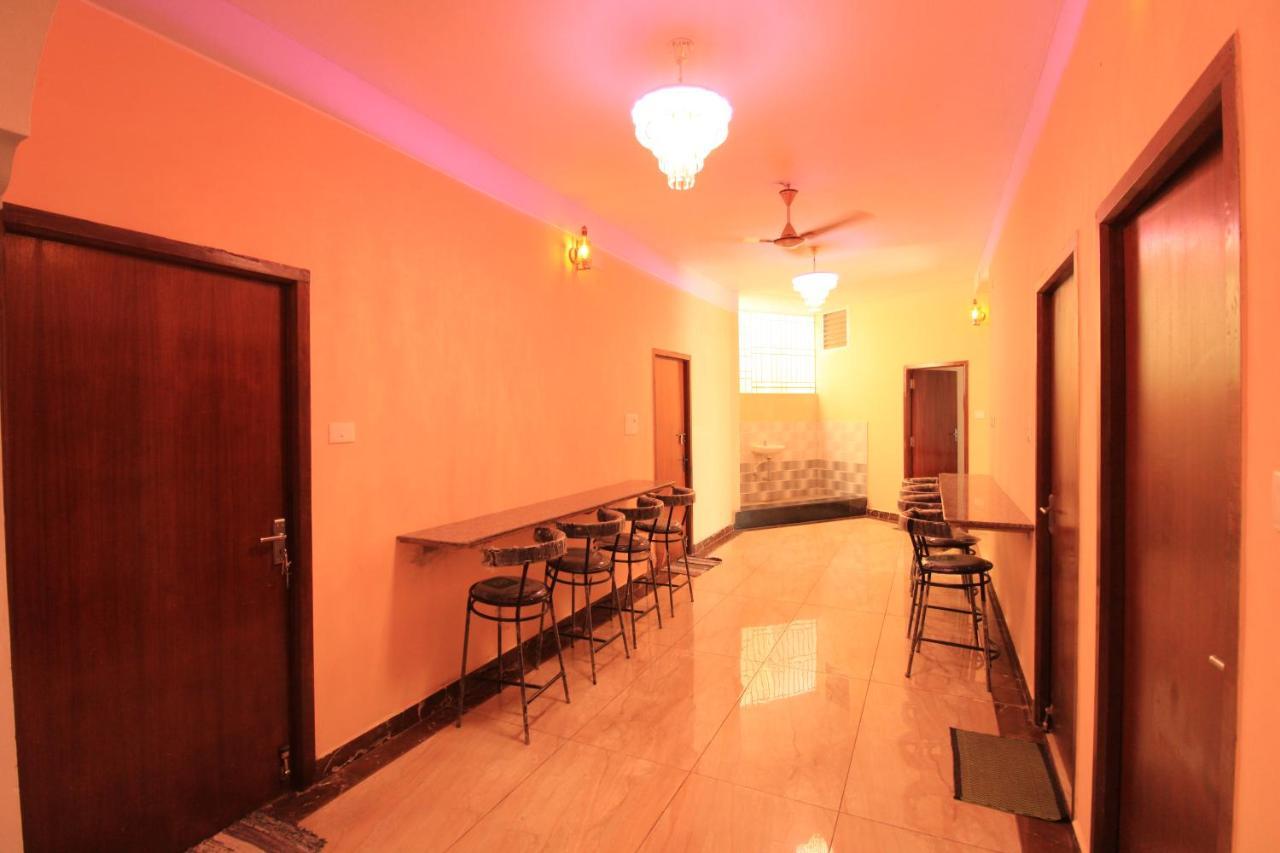 La Villa Pondi Cherie Centertownbeachauroville Pondicherry Exteriör bild