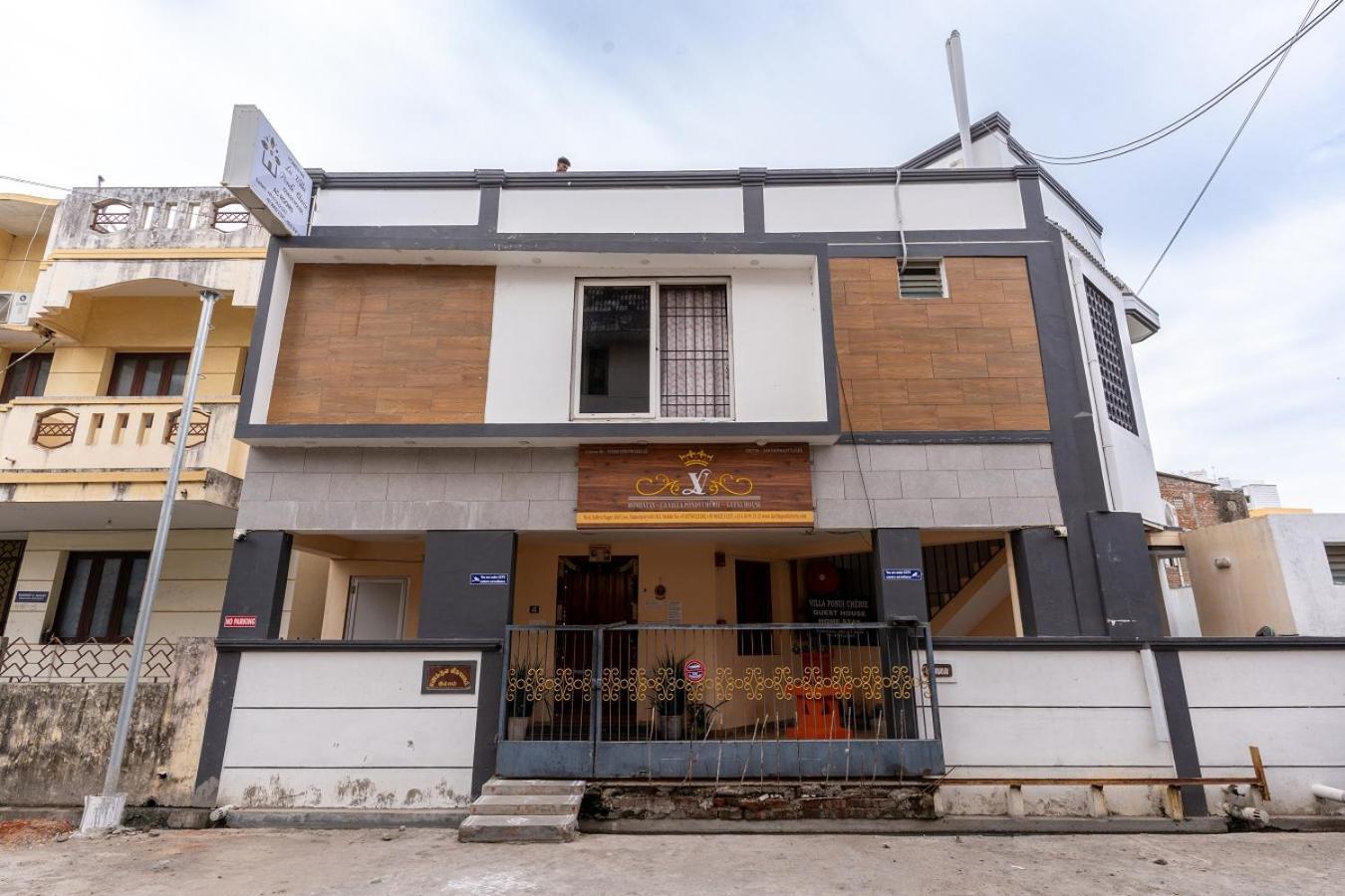 La Villa Pondi Cherie Centertownbeachauroville Pondicherry Exteriör bild