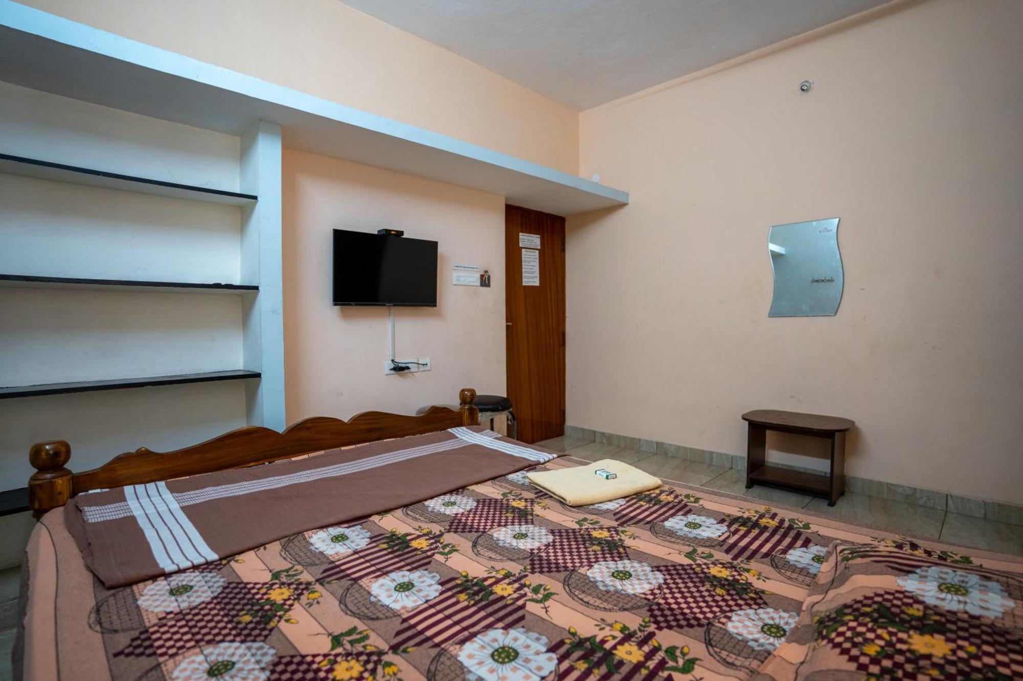 La Villa Pondi Cherie Centertownbeachauroville Pondicherry Exteriör bild