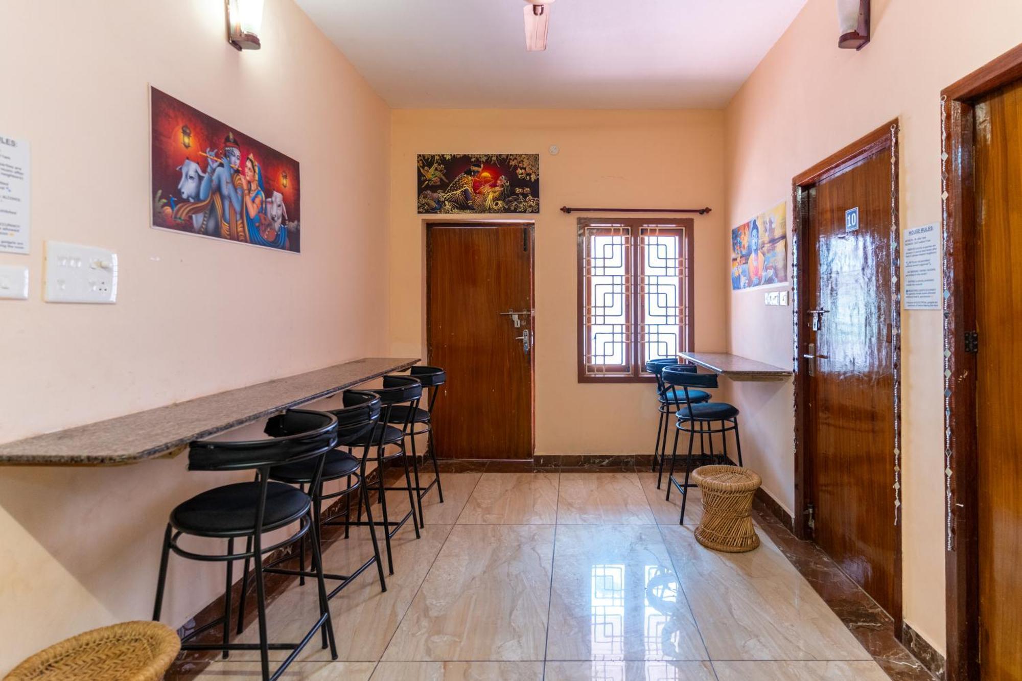 La Villa Pondi Cherie Centertownbeachauroville Pondicherry Exteriör bild