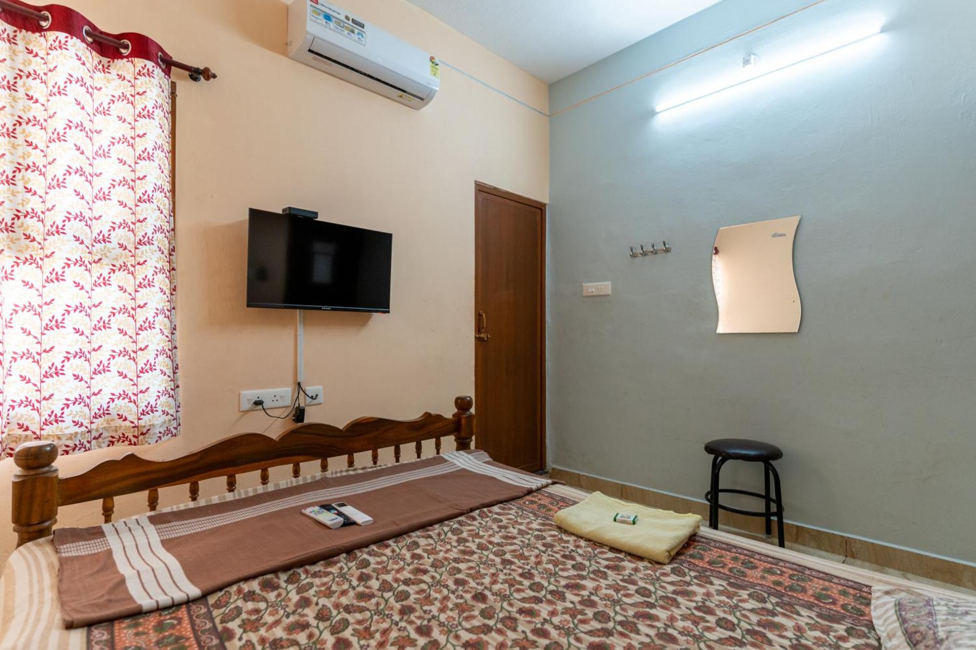 La Villa Pondi Cherie Centertownbeachauroville Pondicherry Exteriör bild